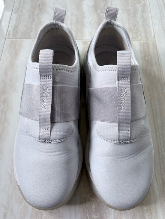 Clove Shoes - Clove Solo Slip-On Women’s Light Gray Nursing Comfort Elastic Band Sneakers